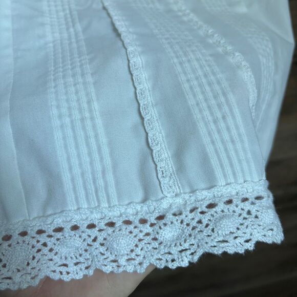 Vintage or Antique Style White Long Sleeve Pajama PJ Dress Nightgown Eyelet Lace - Picture 5 of 15